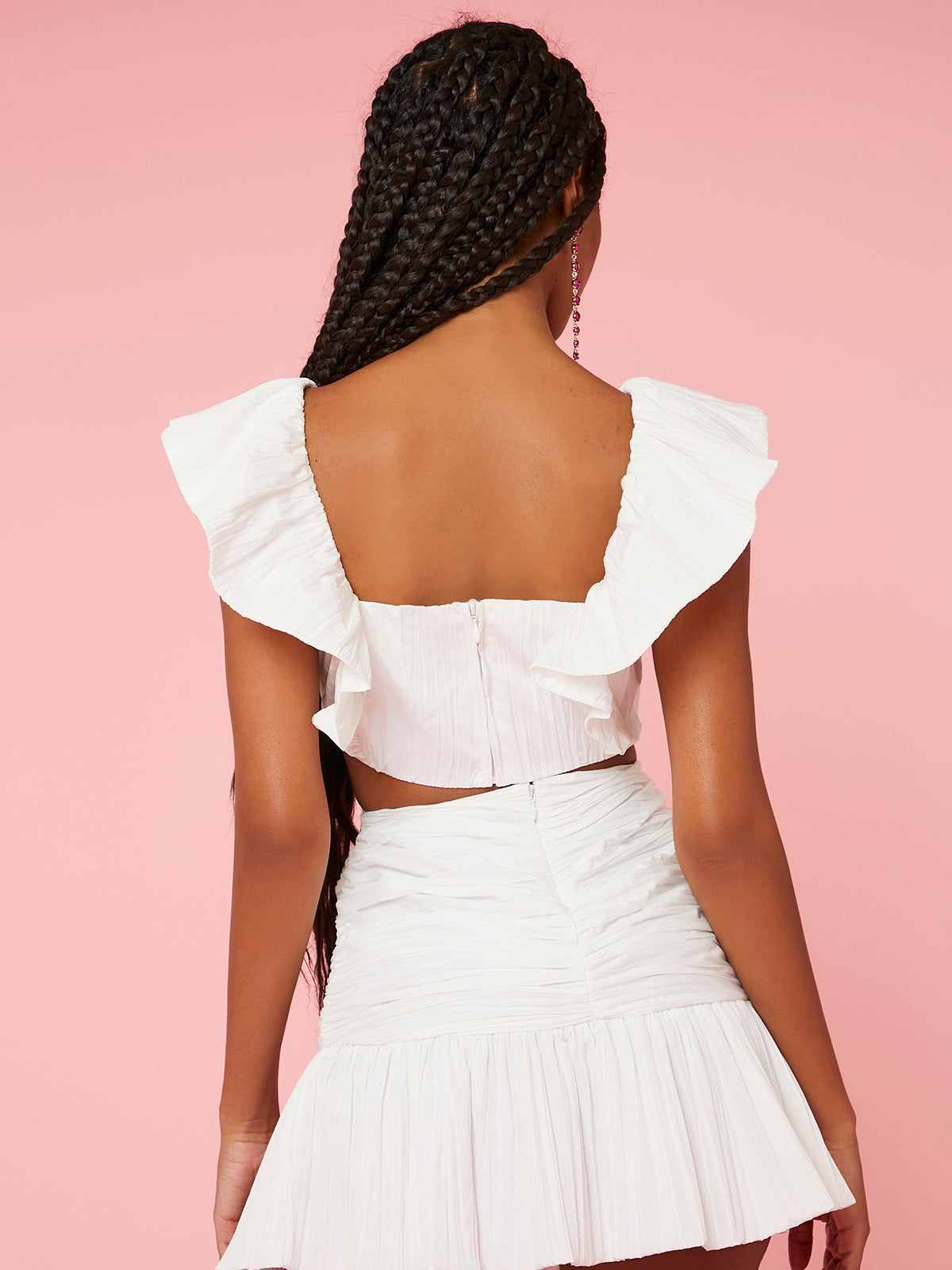 סט טופ וחצאית בשילוב פפלום