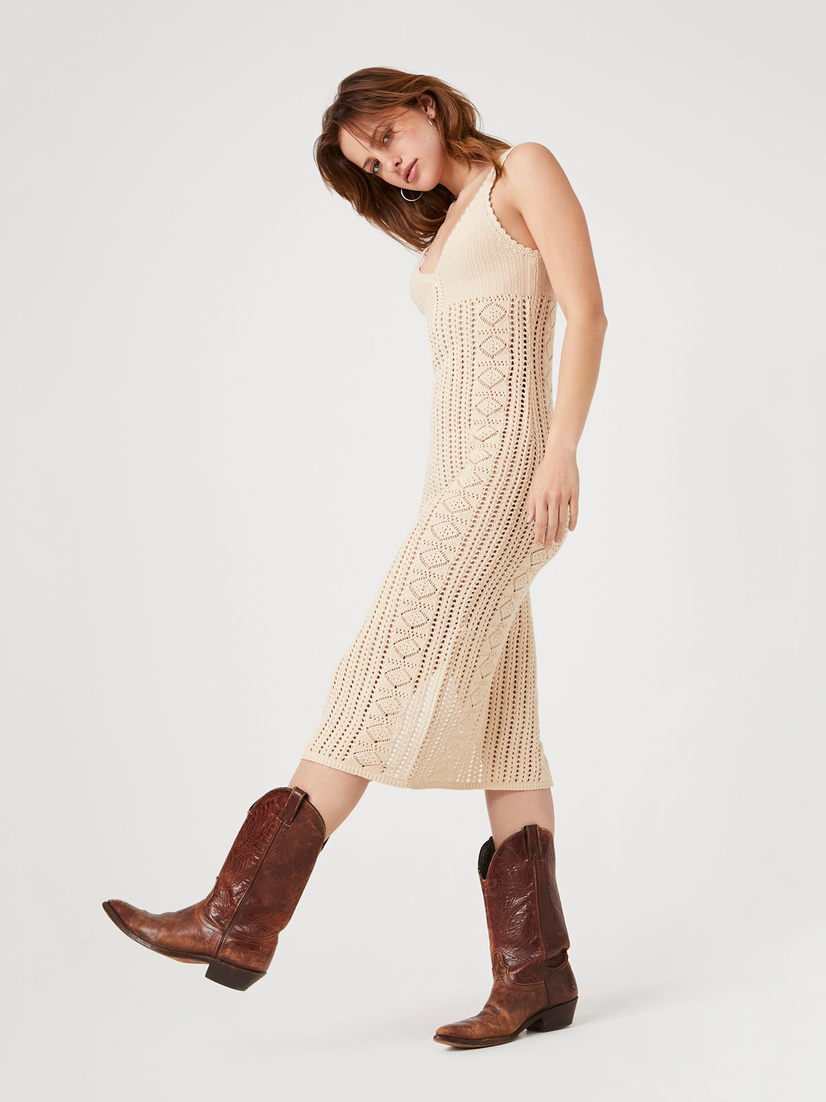 שמלת מידי בסריגת קרושה