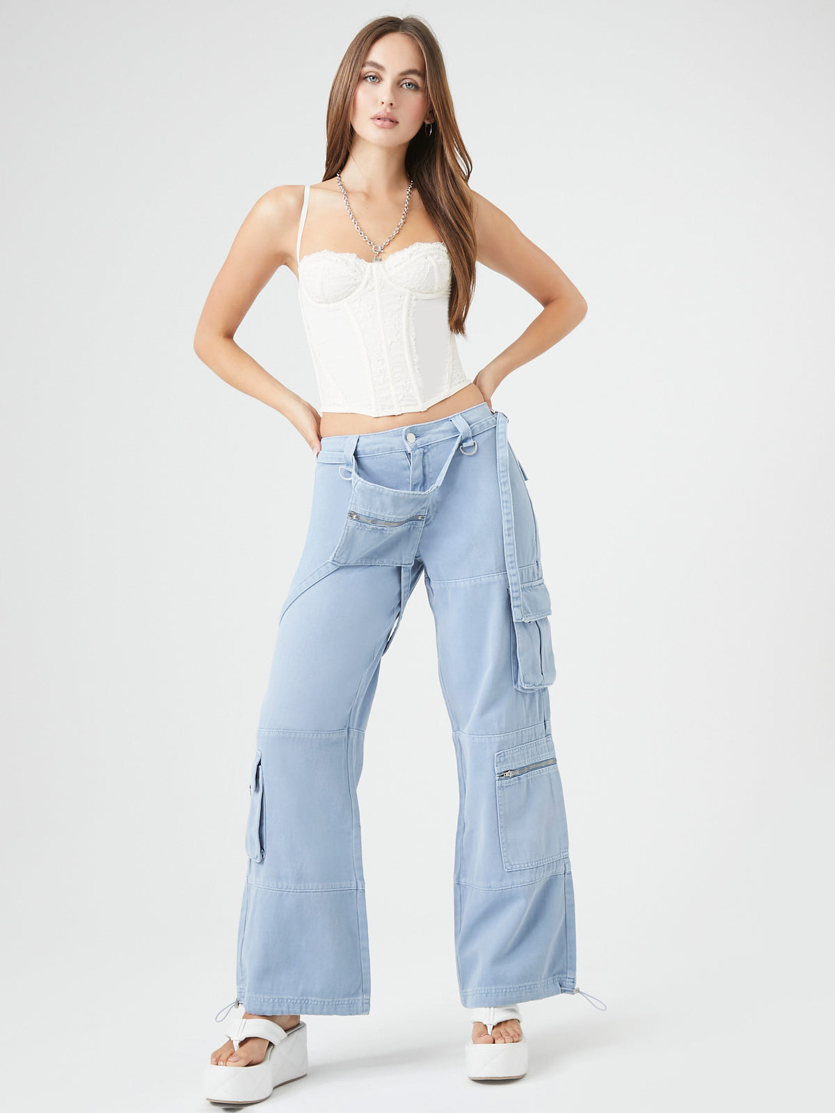 ג'ינס דגמ'ח בשילוב פאוץ'