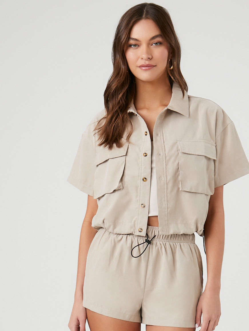 חולצה מכופתרת בשילוב גומי