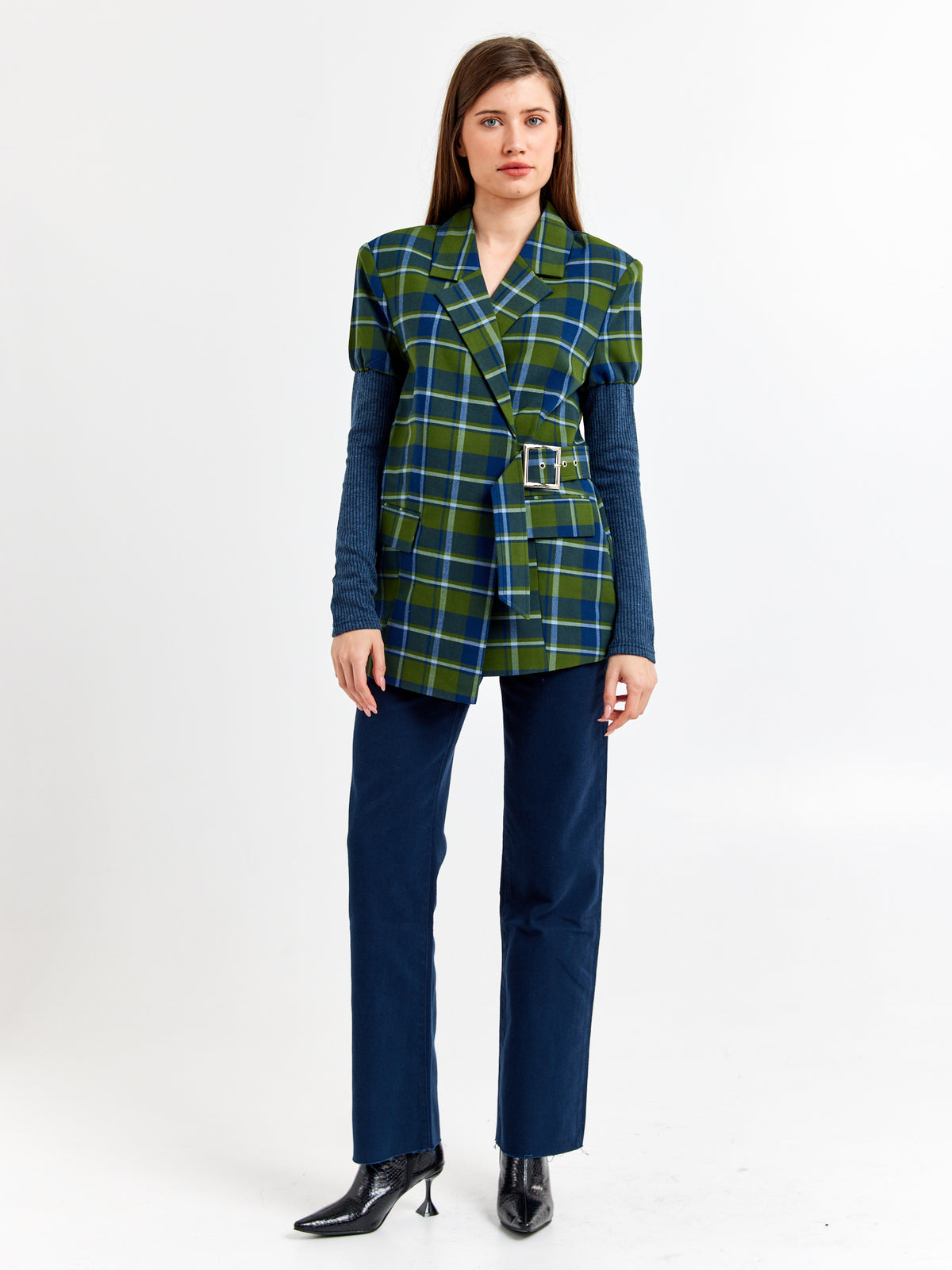 בלייזר משבצות בשילוב שרוולי ריב