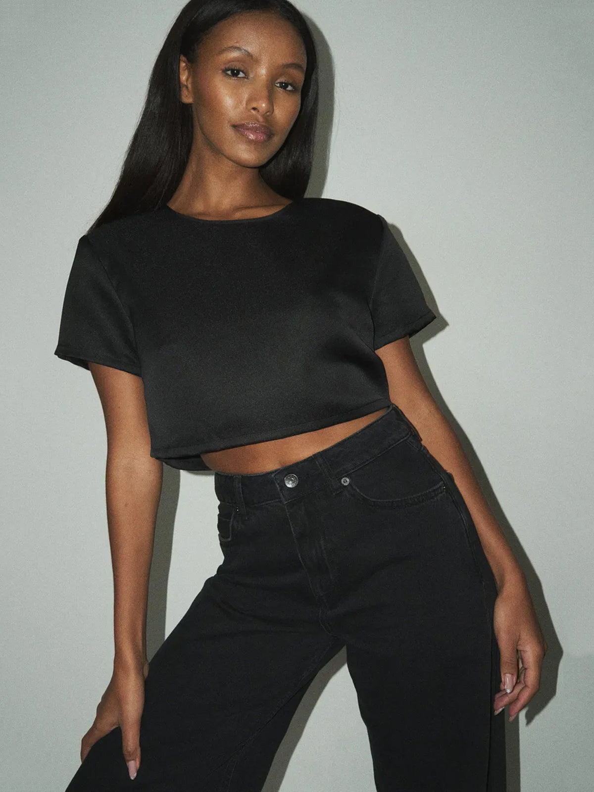 טופ ביקיני בשילוב מפתח בחזית