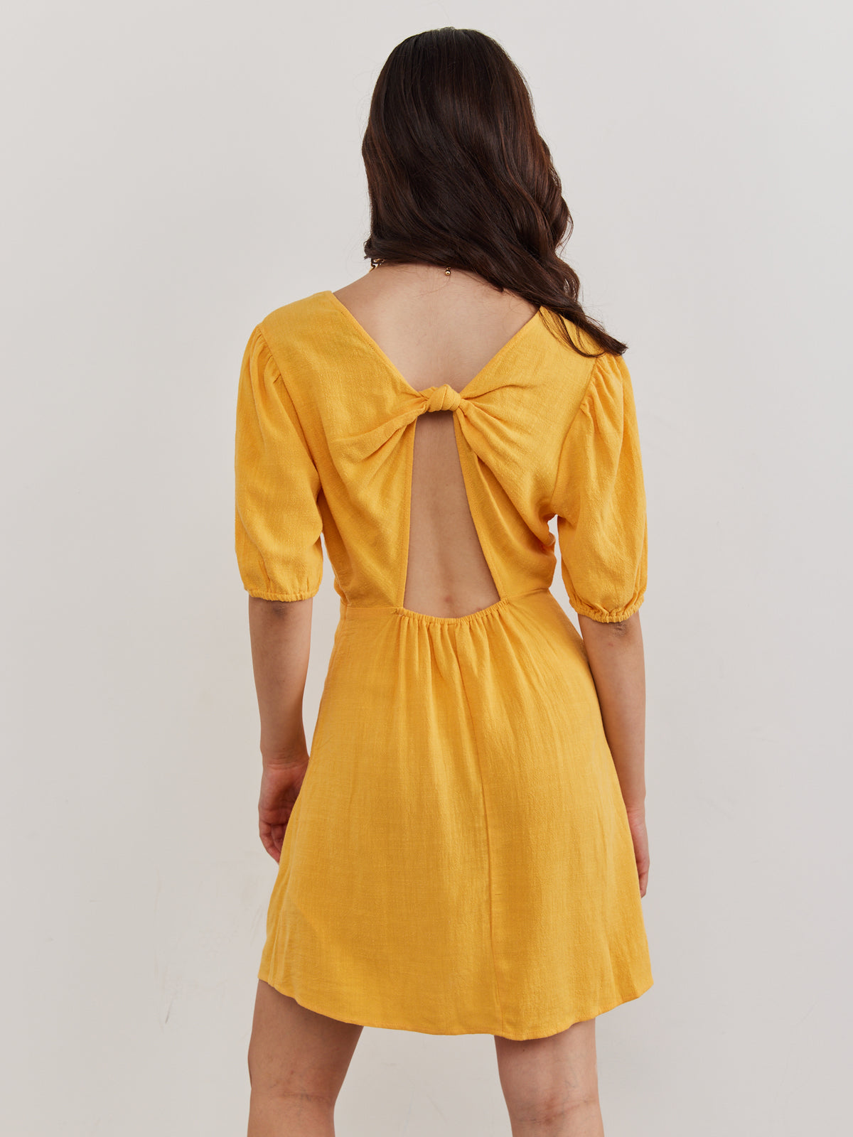 שמלת מיני בשילוב פשתן