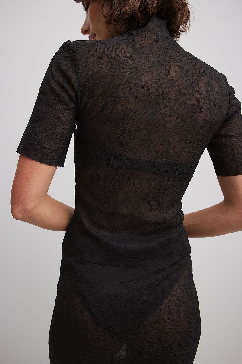 טופ גולף צמוד מבד מובנה Josefine HJ x NA-KD- NA-KD|נייקד