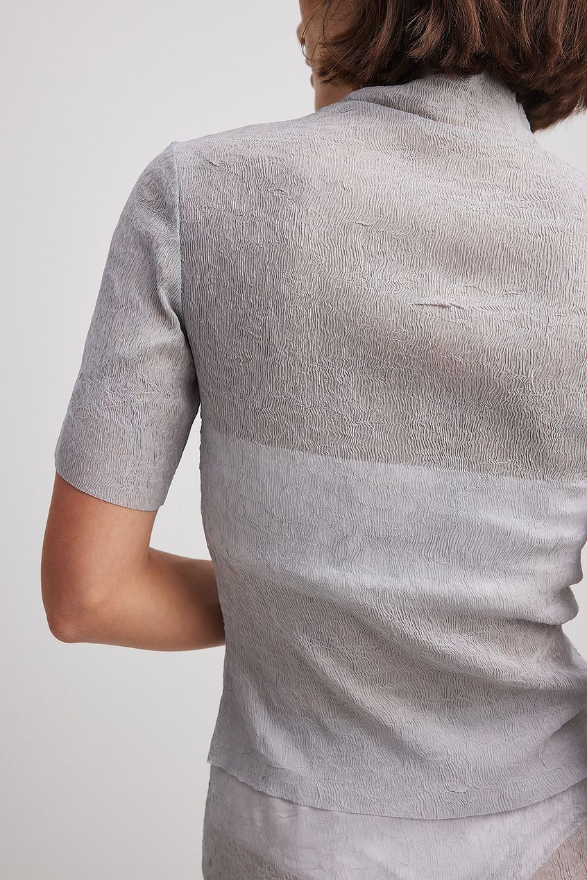 טופ גולף צמוד מבד מובנה Josefine HJ x NA-KD- NA-KD|נייקד