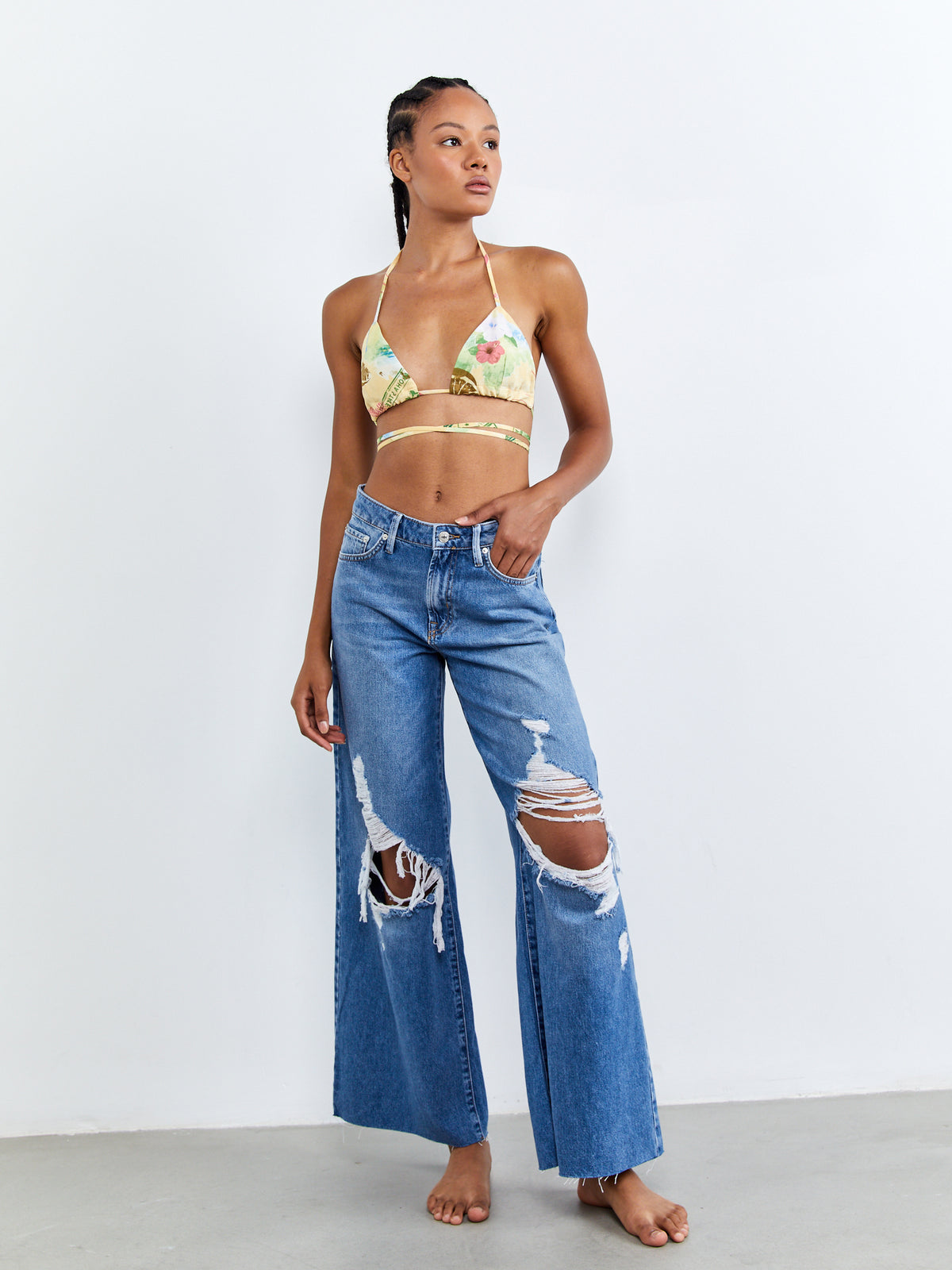 ג'ינס WIDE LEG בשילוב קרעים