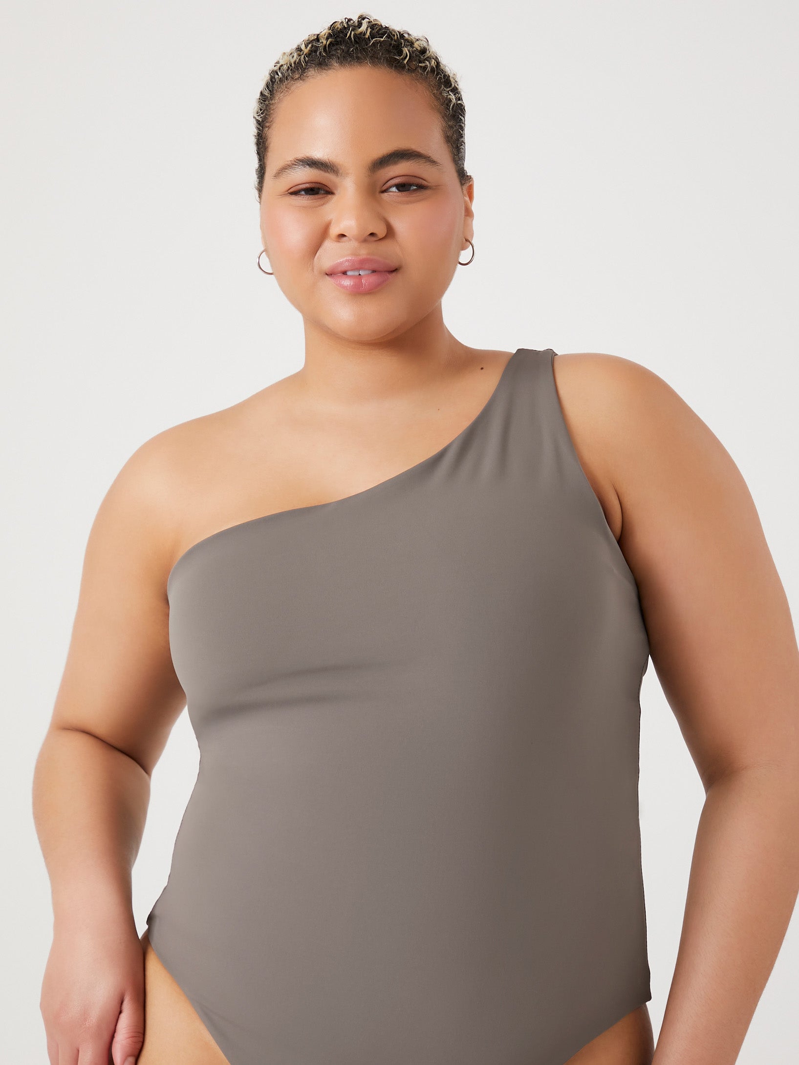 בגד גוף כתף אחת PLUS SIZE- FOREVER 21|פוראבר 21