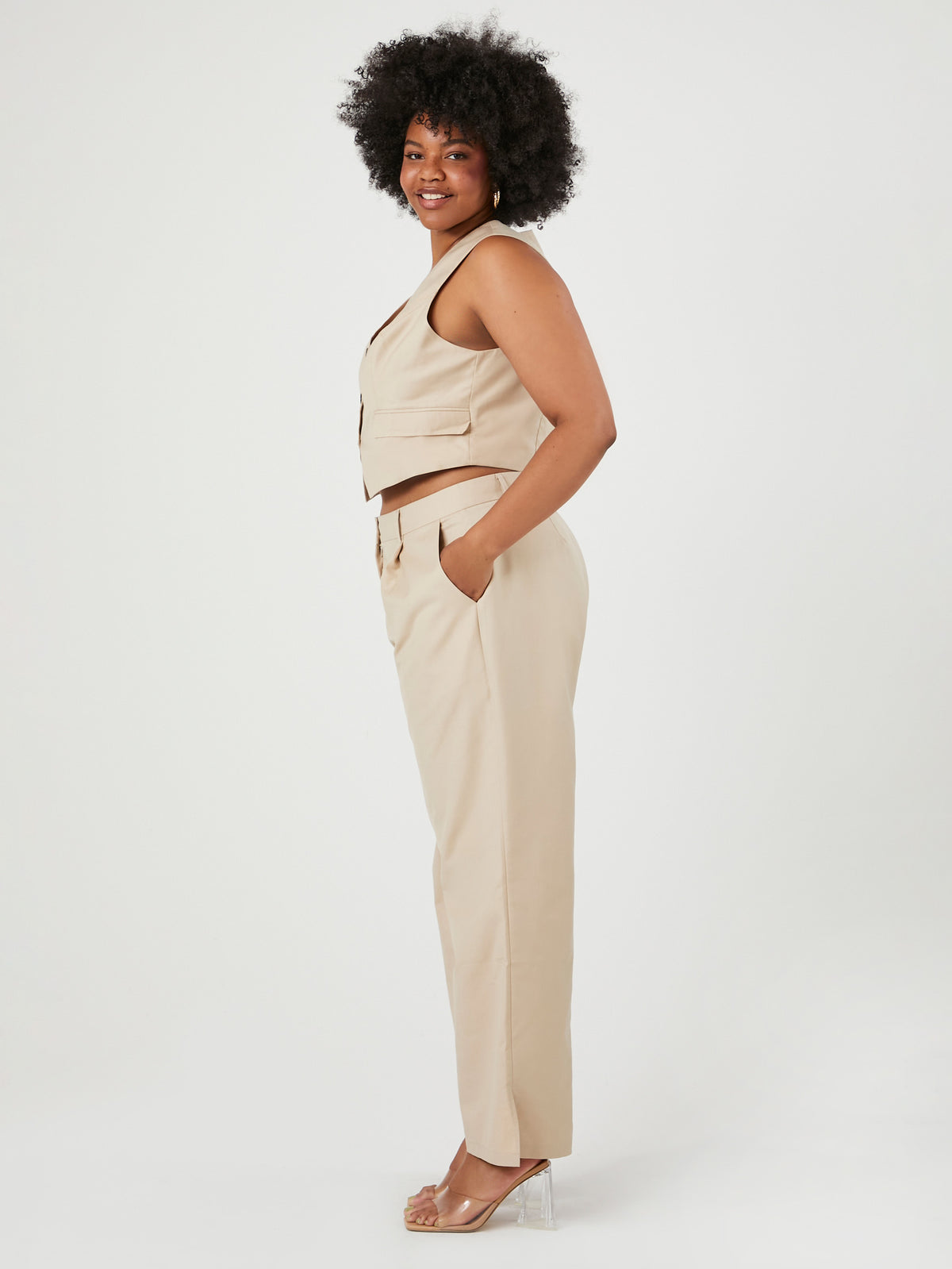 חליפת ווסט ומכנסיים מחוייטים PLUS SIZE