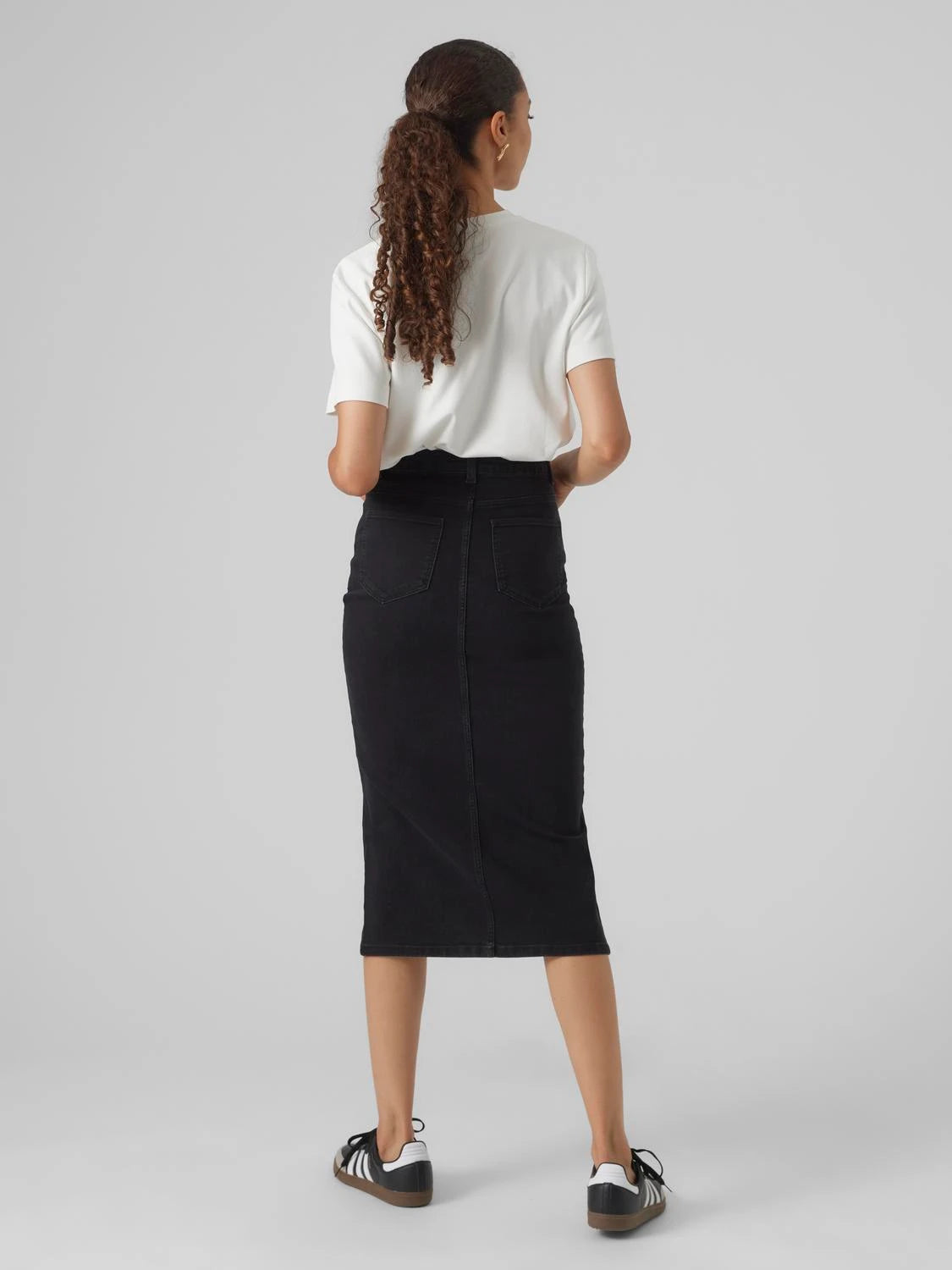 חצאית ג'ינס מידי עם שסע קדמי- Vero Moda |וורו מודה