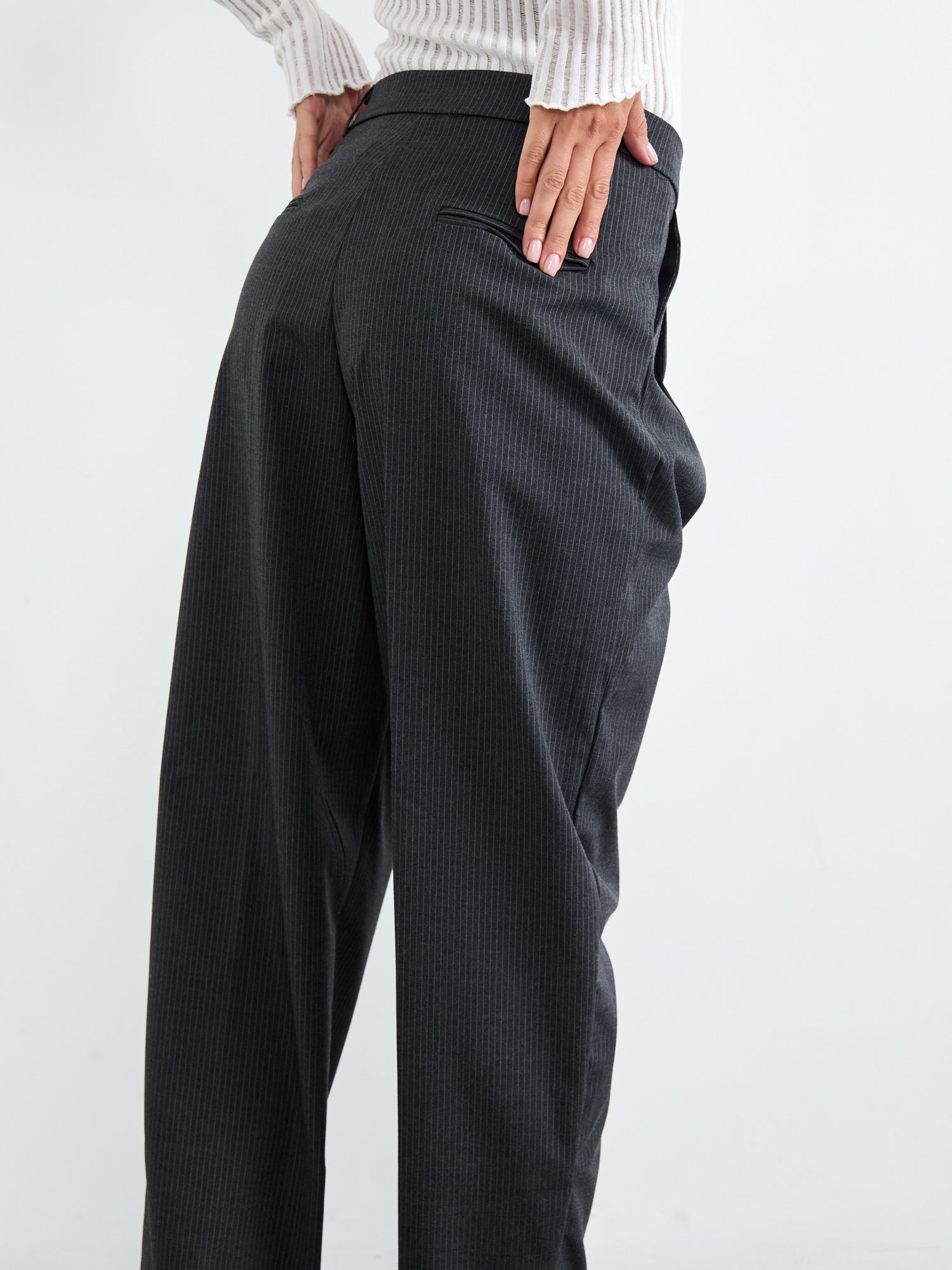 מכנסי פסים מחוייטים- Style River|סטייל ריבר