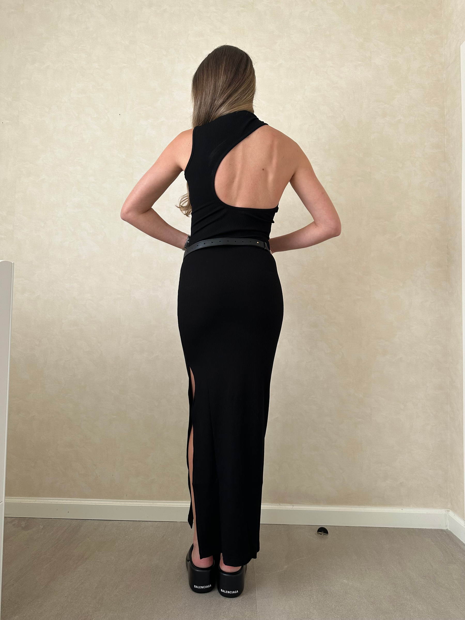 שמלת מקסי עם מפתח גב א-סימטרי- NA-KD|נייקד
