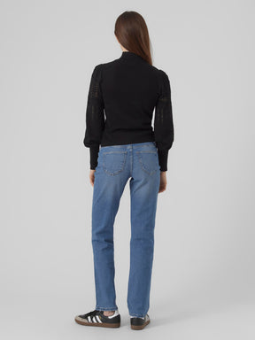 ג'ינס גזרה ישרה / אורך ממוצע