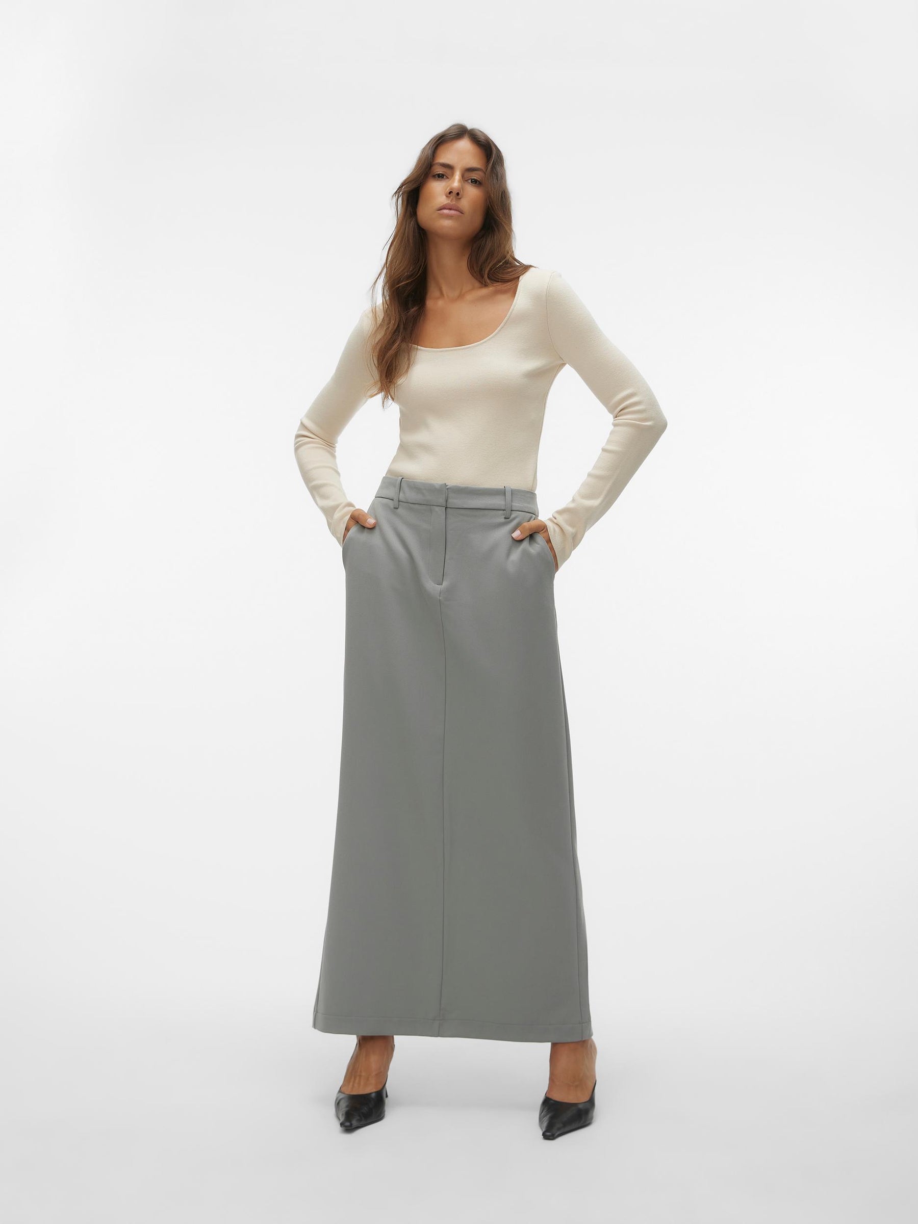 חצאית מקסי במראה מחוייט- Vero Moda |וורו מודה