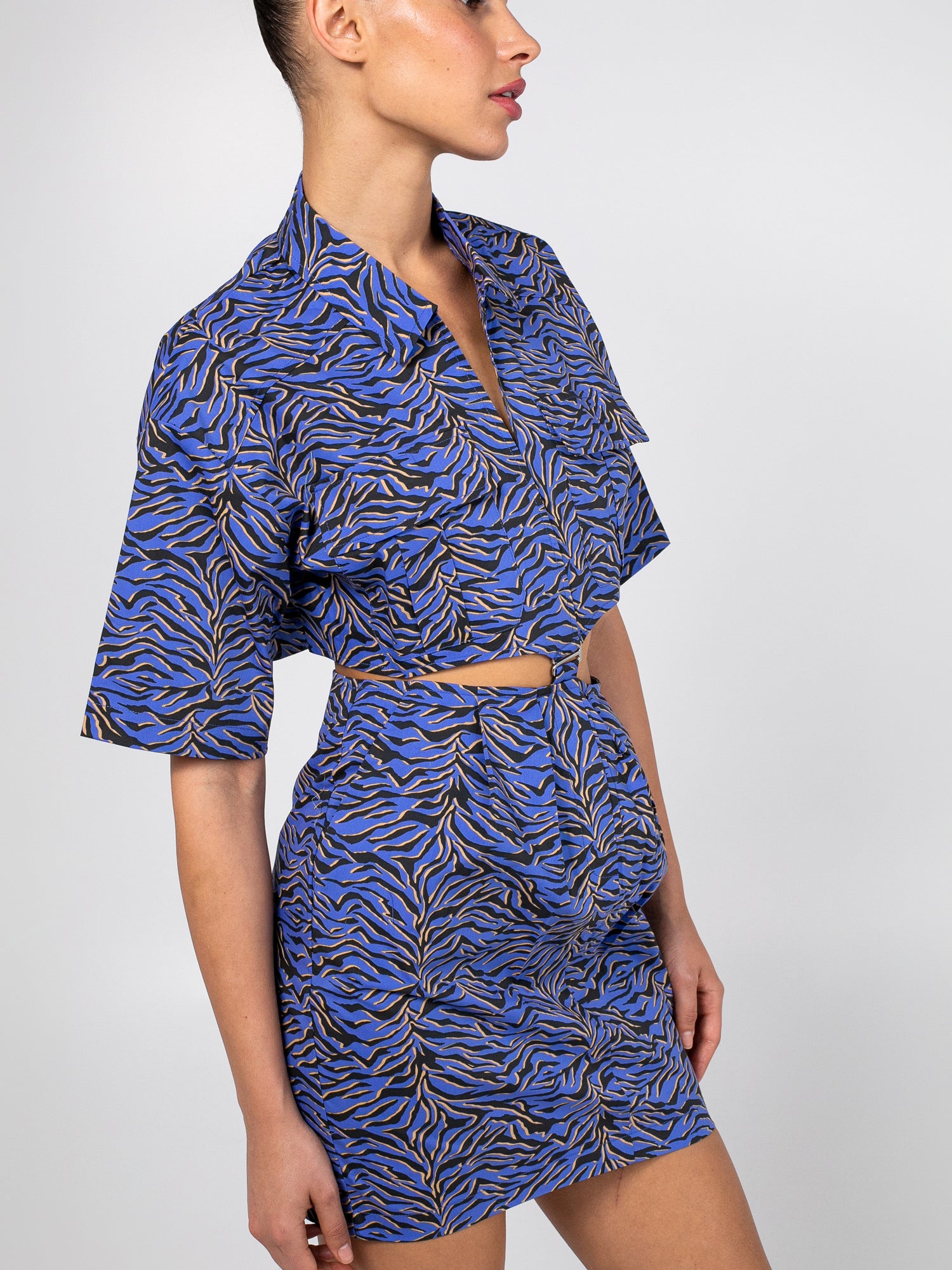 שמלת מיני CUTOUT בהדפס זברה- FOREVER 21|פוראבר 21