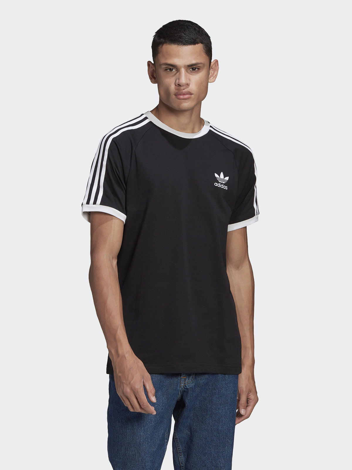 טי שירט בייסיק עם דוגמת פסים- Adidas Originals|אדידס אוריג'ינלס