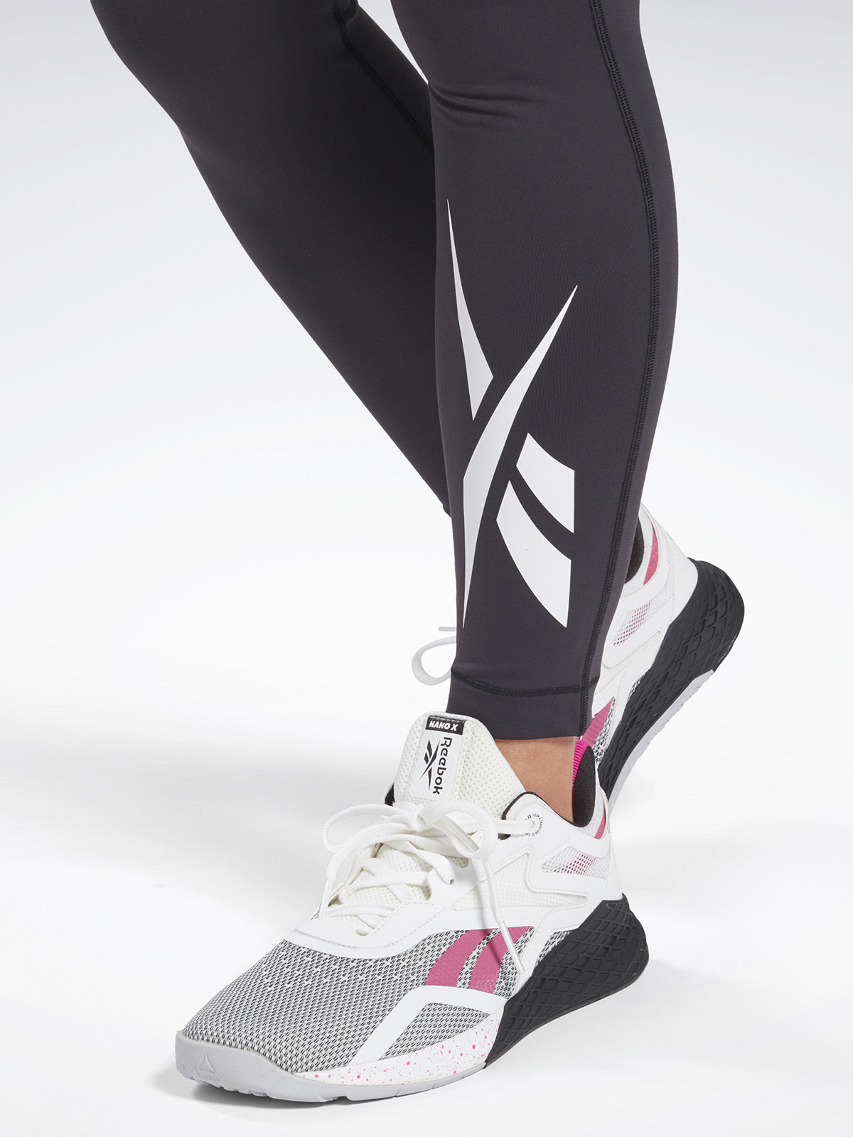 טייץ ארוך בגזרת mid-rise- Reebok|ריבוק