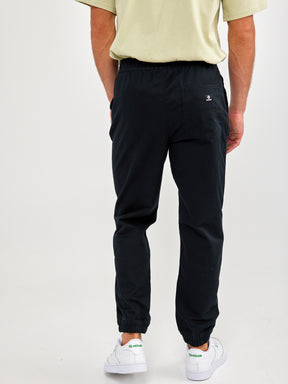 מכנסיים ארוכים בגזרת JOGGER
