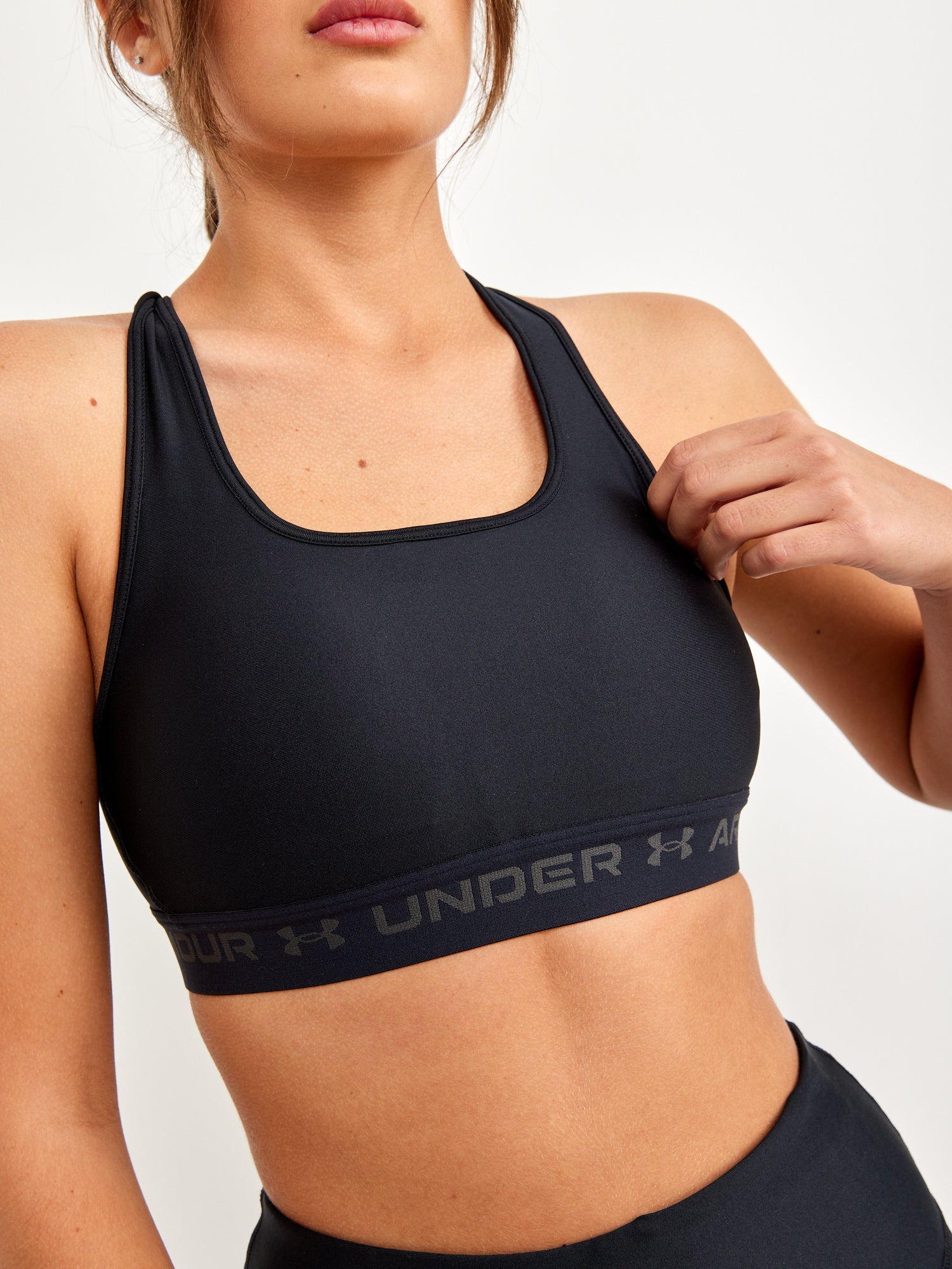 גוזיית ספורט סטריפ לוגו- under armour|אנדר ארמור