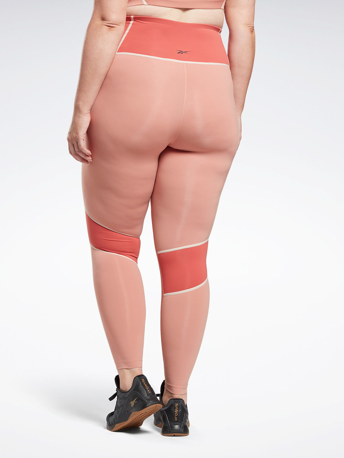 טייץ בגזרה גבוהה קולור בלוק ובמידות גדולות- Reebok|ריבוק