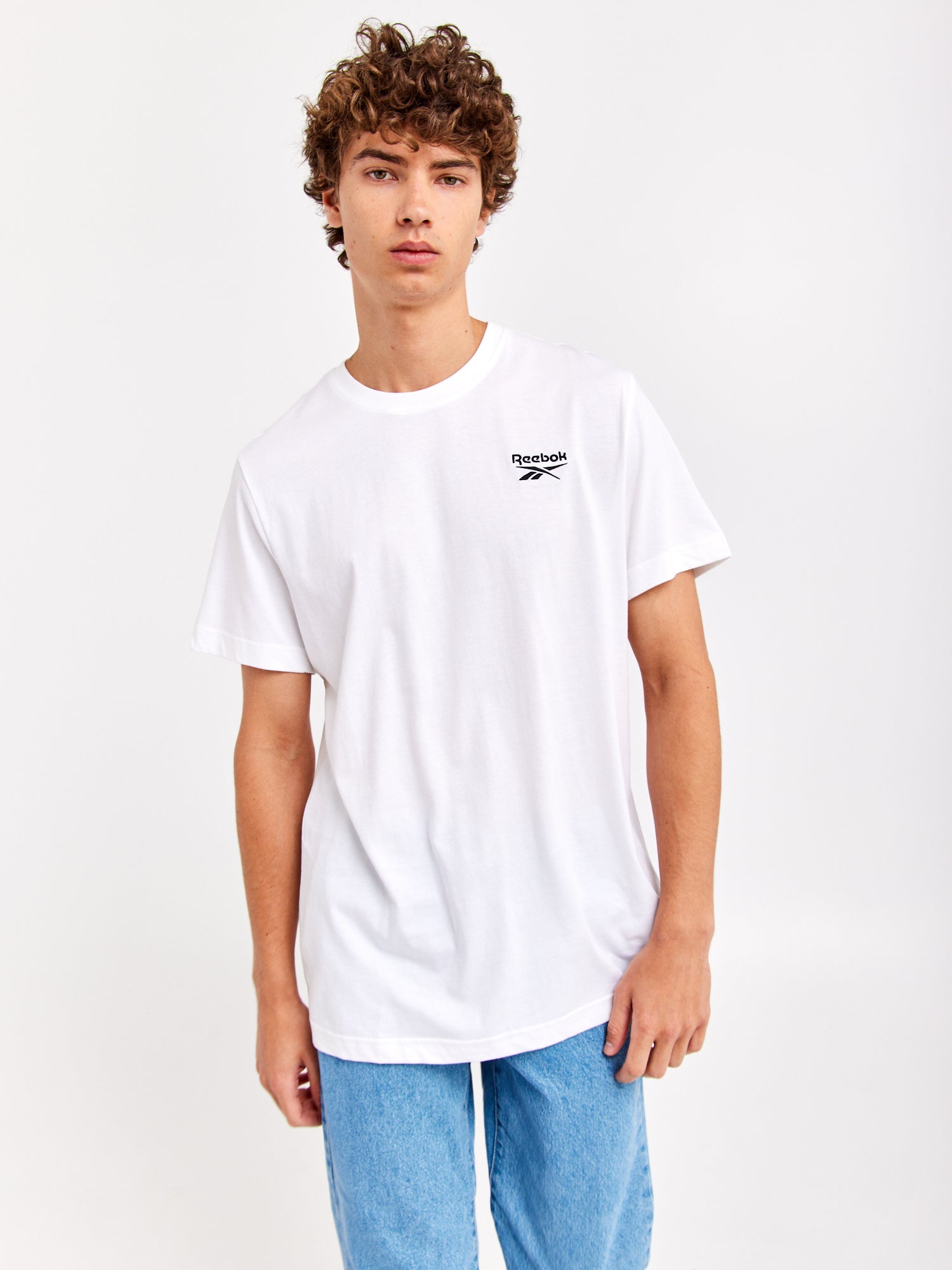 טי שירט בייסיק עם רקמת לוגו- Reebok|ריבוק