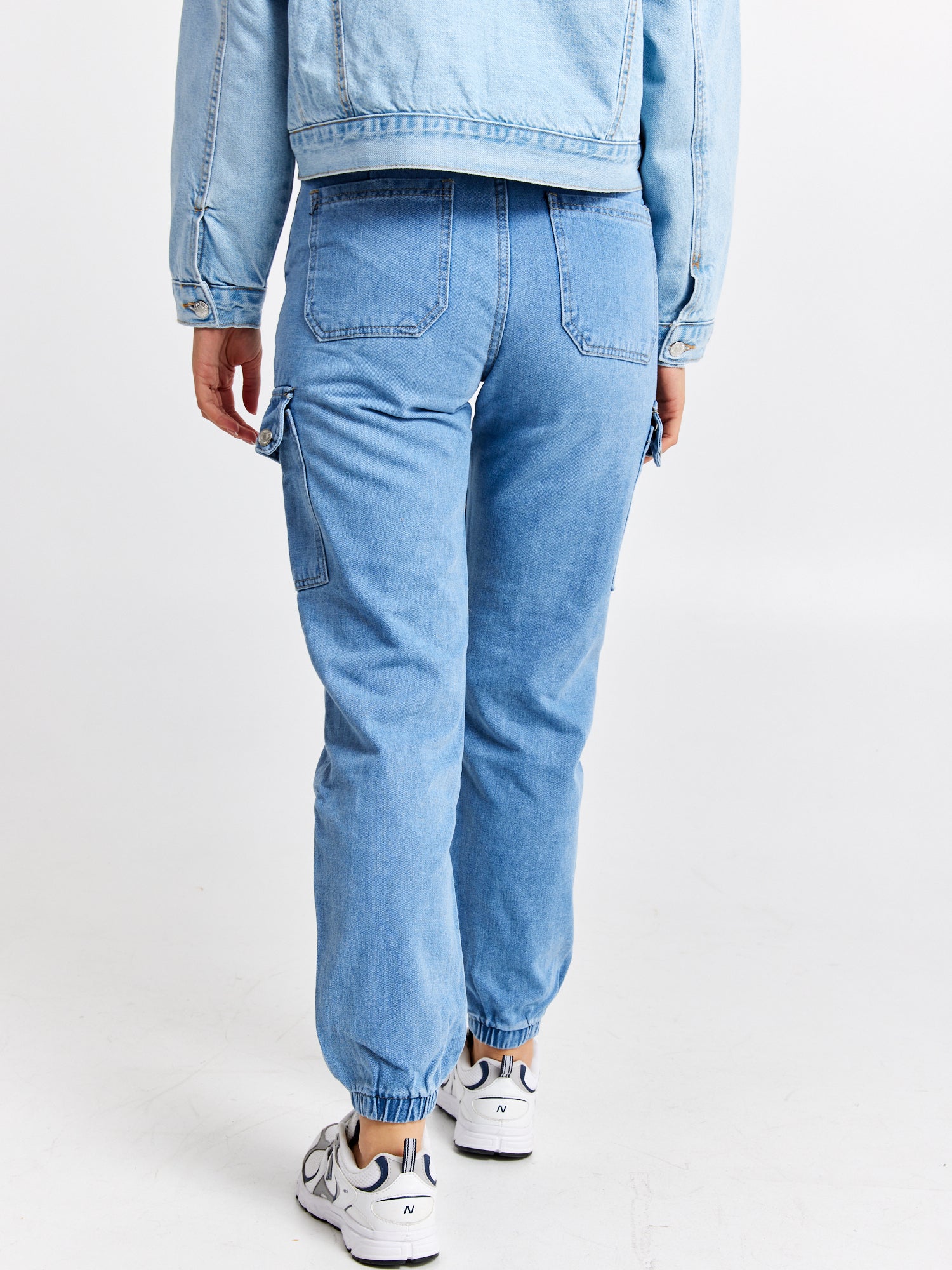מכנסי ג'ינס CARGO עם קרעים- FOREVER 21|פוראבר 21
