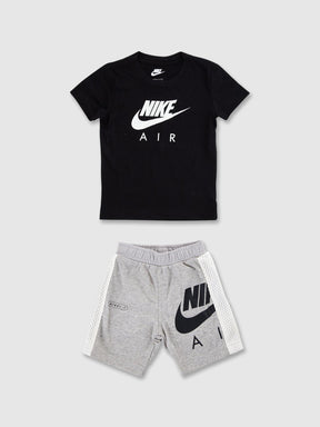 סט טישרט ומכנסיים קצרים NIKE AIR/ תינוקות