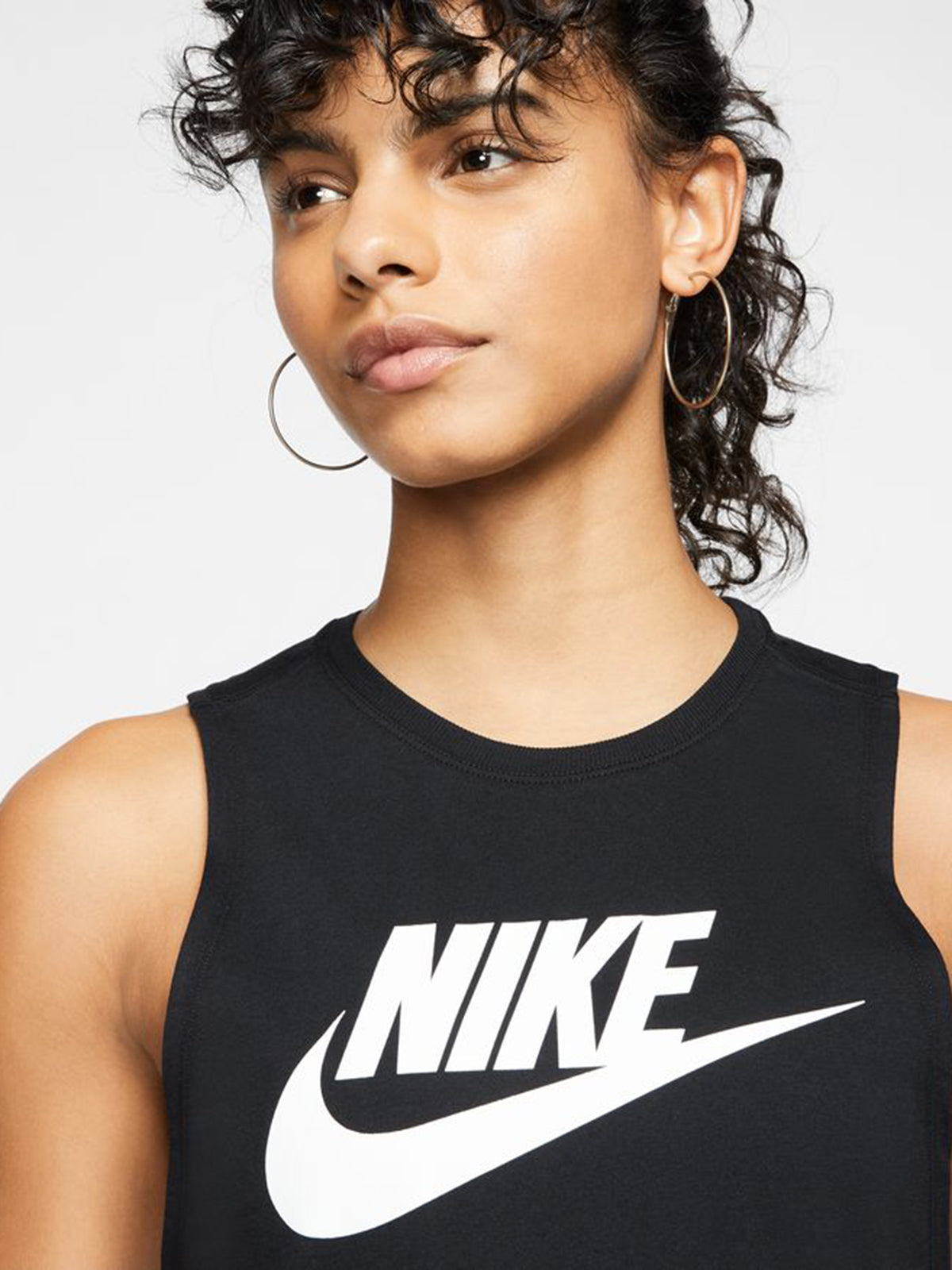 גופיית אימון עם לוגו / נשים- Nike|נייק