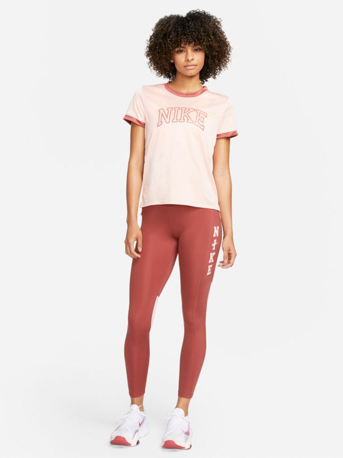 טייץ 7/8 DRI-FIT בגזרה גבוהה