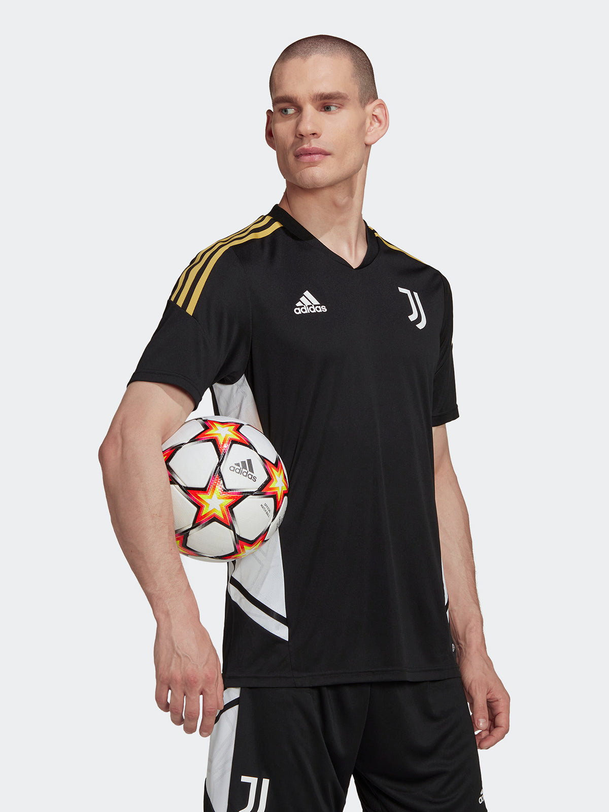 חולצת אימון JUVENTUS עם לוגו מודפס- adidas performance|אדידס פרפורמנס
