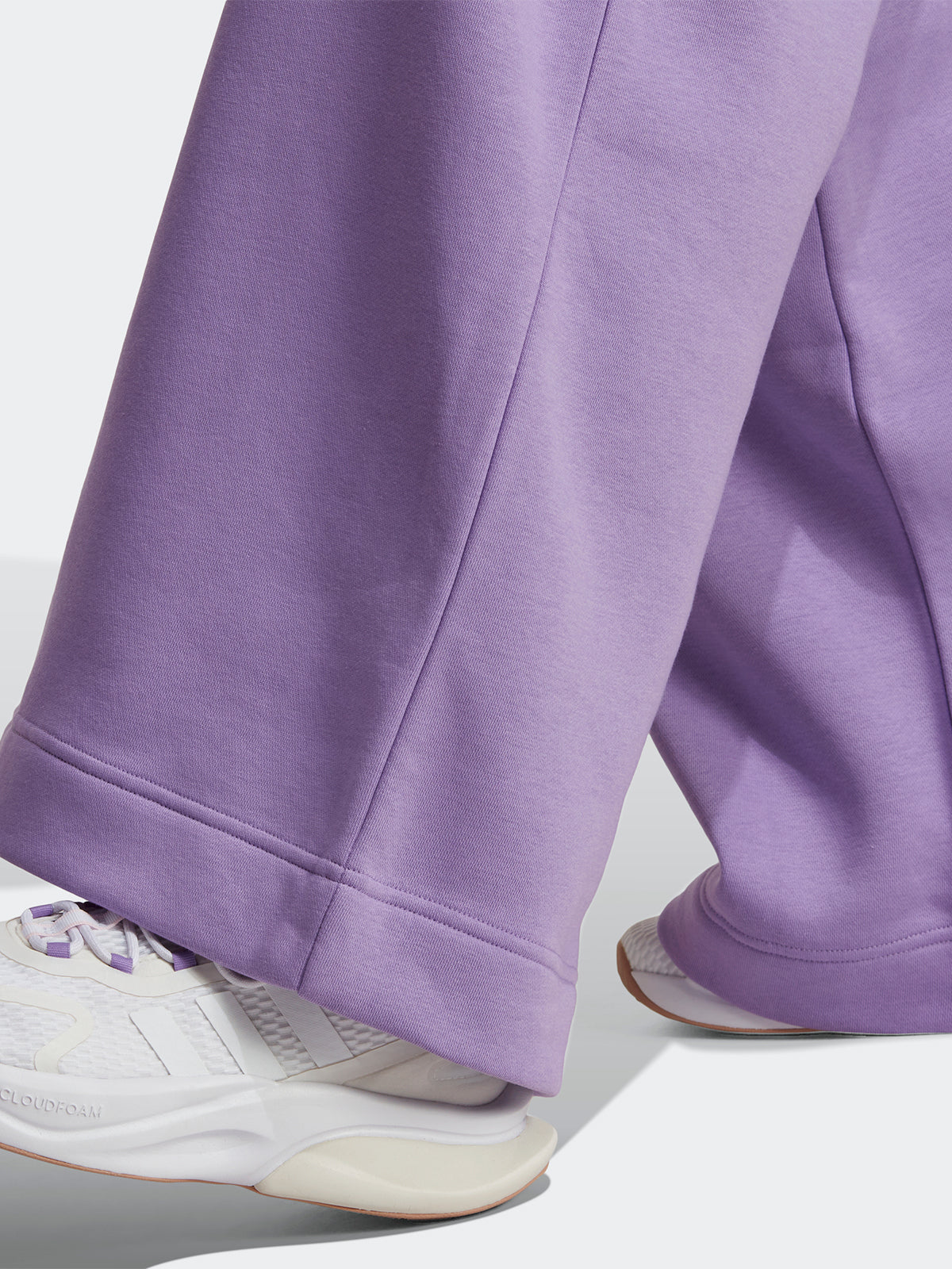 מכנסי טרנינג עם רקמה WIDE LEG- adidas performance|אדידס פרפורמנס